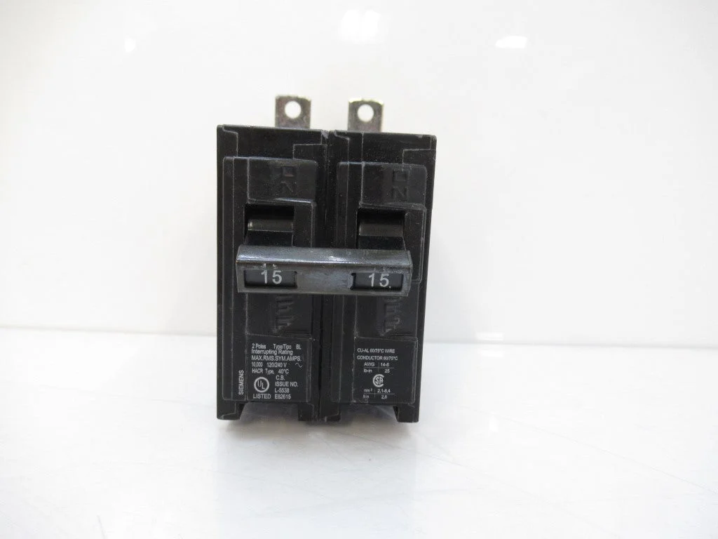 B215 Siemens Circuit Breaker Thermal/Magnetic 2 Poles 15A BL Series