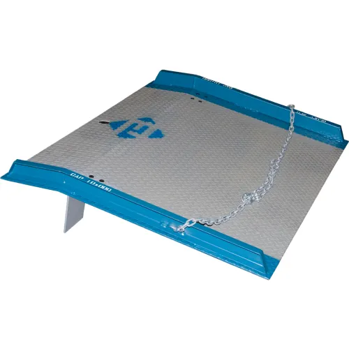 Bluff® 10SC7236 Steel Dock Board with Steel Curbs 72 x 36 10,000 Lb. Cap.