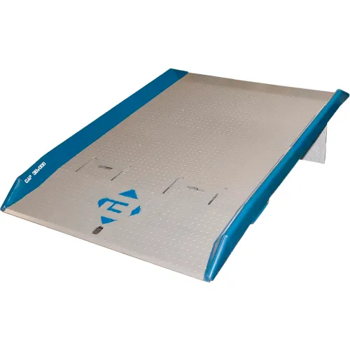 Bluff® 15TFL6048 Steel Dock Board with Steel Curbs 60 x 48 15,000 Lb. Cap.
