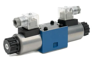 Cetop D03 (ISO NG6) Solenoid OperatedDirectional Valves: 24 VDC DIN, 4-way 3-Position, Float Center, Spring Return