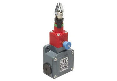 Leuze ERS200-M1C3-M20-HLR: E-STOP Rope Switch - 63000501