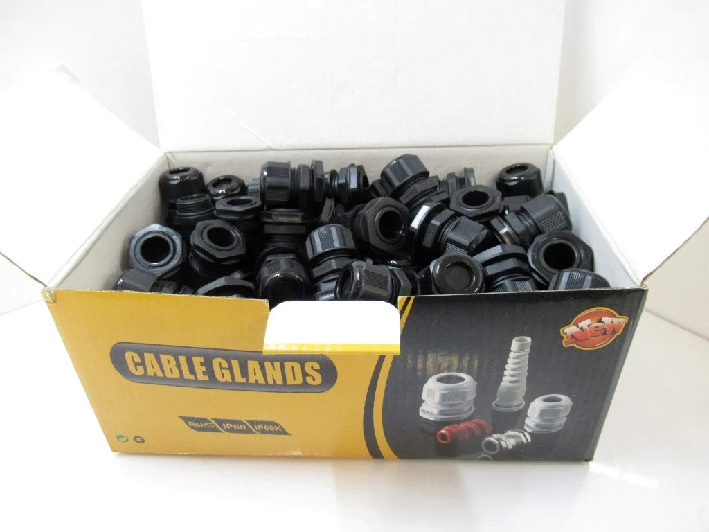 M2012B Beisit Cable Glands, M20, Cable Range 6 - 12 mm, Black