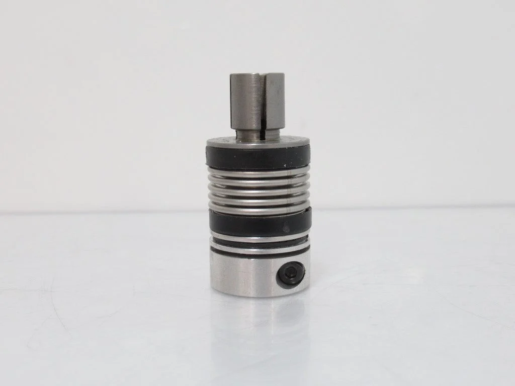 MK6-15-27-10-8 R+W Miniature Bellows Coupling With Clamping Hub
