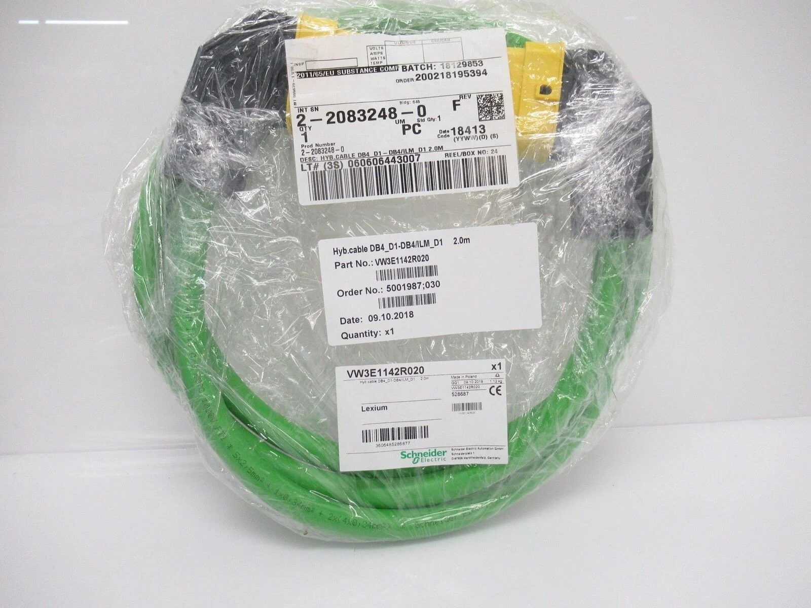 Schneider Electric VW3E1142R020 Hybrid Cable Lexium 62 ILM, 2 Meters